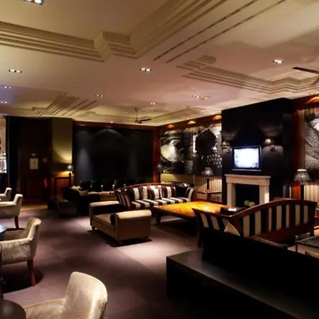 1898 Hotell 4*