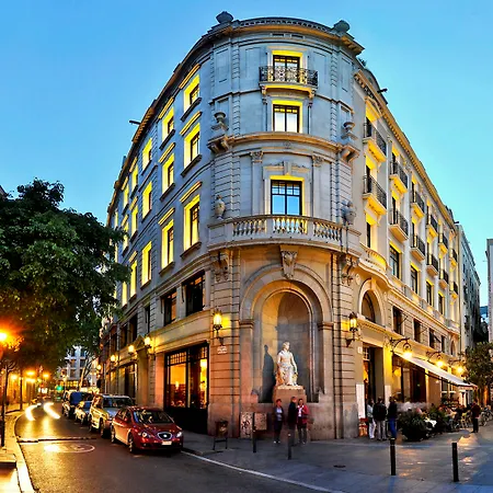 1898 Hotell 4*